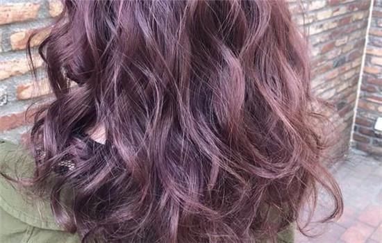 头发趴趴怎么才能让他蓬松 头发变蓬小技巧