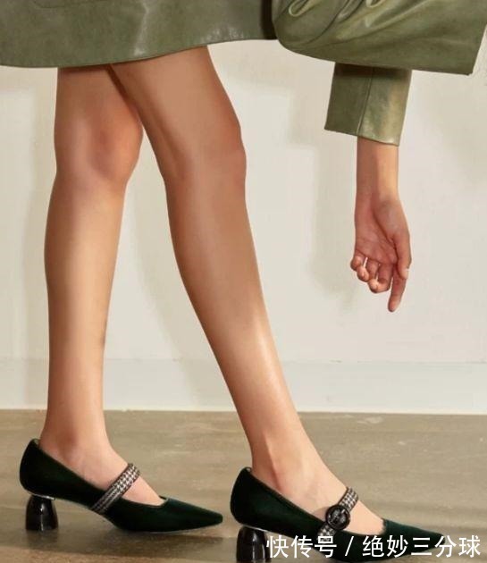 女鞋 春天的第一双美鞋,当然是选这双复古又时髦的鞋子呀!