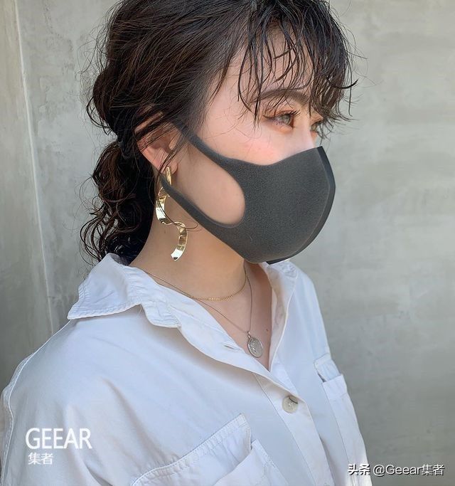 新发型|还在犹豫新发型？日本女生都在模仿：逆龄波浪刘海