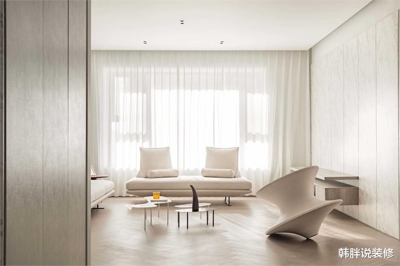 走墙|160㎡极简新房，给装修做减法，大白墙+无主灯，那叫一个高级