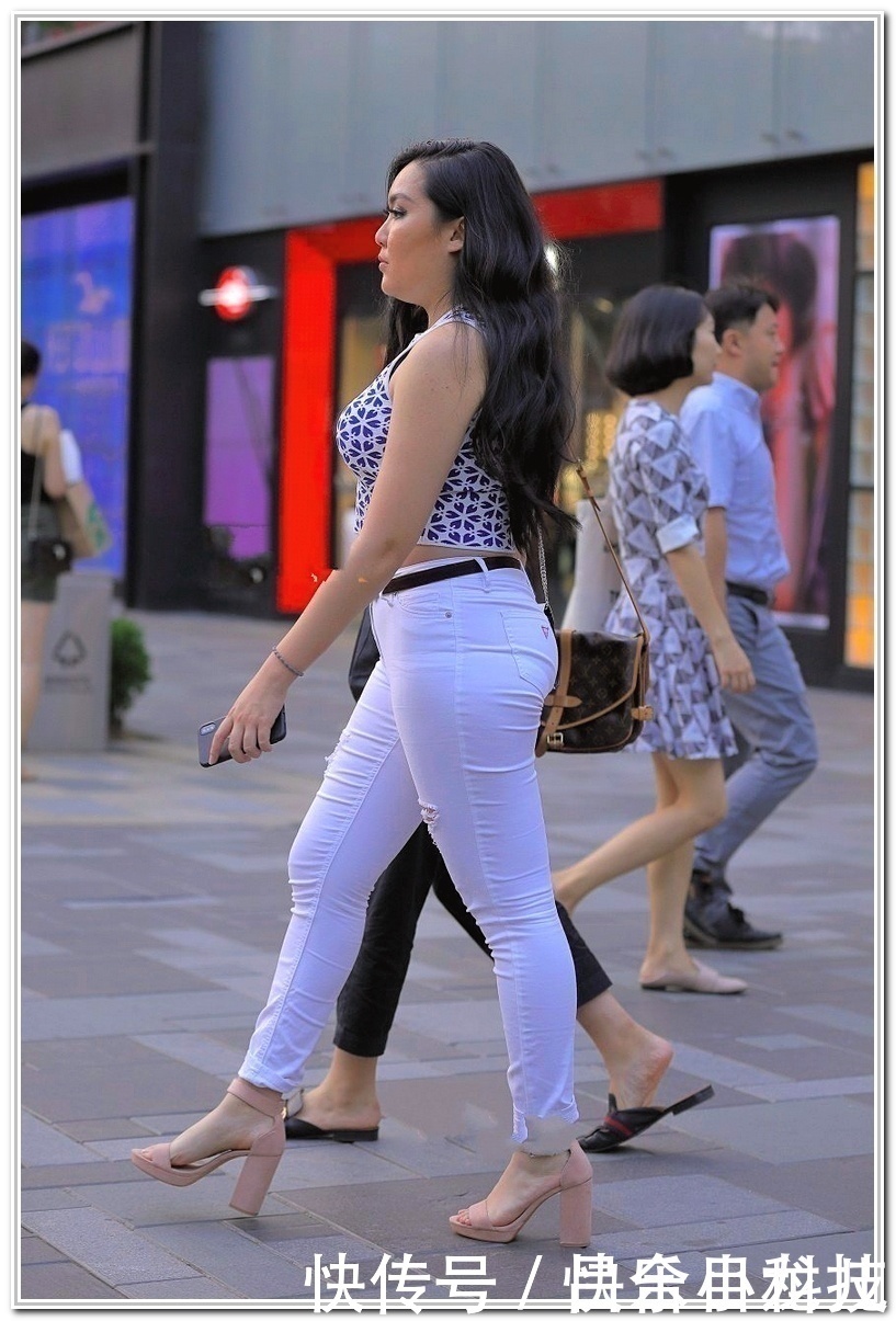 明艳|微胖小姐姐干净利落的搭配,明艳不可方物,自己看了就知道了!