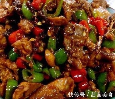 饭菜|尖椒炒鸡蛋,香死了,好吃开胃,秒变家常下饭菜