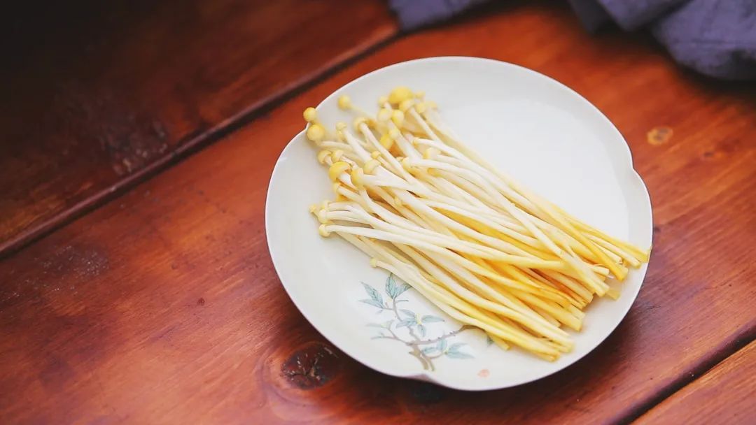 烤麸|补脑最厉害的不是核桃、黄花菜，而是它！还能护肝、通便，提高免疫力！