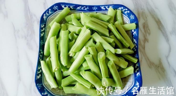 四季豆炒肉丝|九月抓紧吃四季豆，再不吃就老了，分享三种吃法，快来一起做