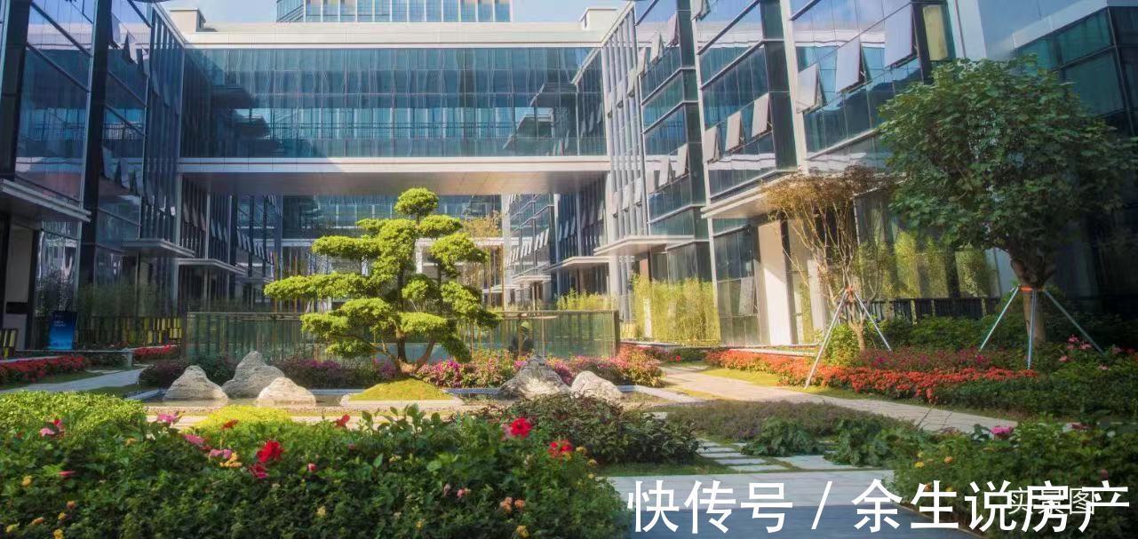 实用|平湖华南城楼上的房【华南时尚城】相当于12000一平