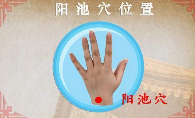 a300|血糖高的人,脚上会出现3种变化,哪怕占一个,也要检查一下血糖