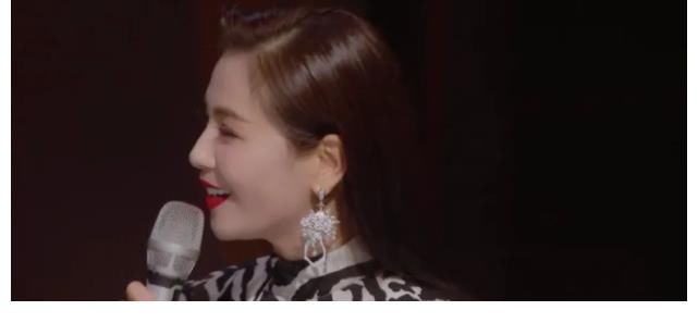 趙文卓|尹正深夜煮面，陳小春大口吃，張晉“賣弄”文化：還是離子燙好吃