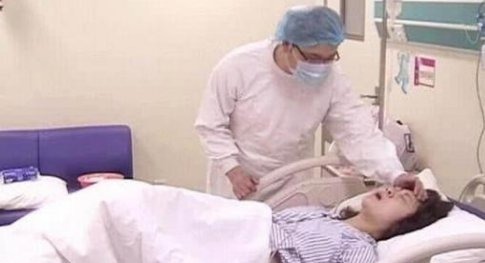 分娩|孕妇分娩时,这4个“愚蠢”的行为别做,每一个都让医生反感