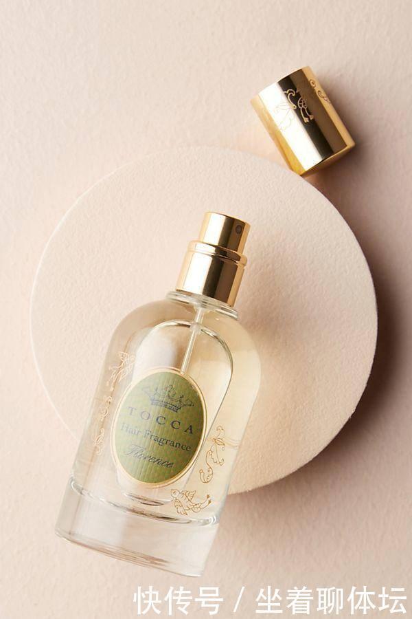 喷雾|年末聚会大家都披头散发就没意思了!这几款秋冬长发的发型才够美