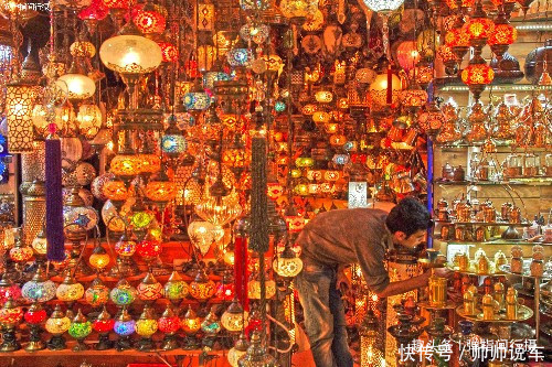 中年|横跨亚欧大陆的旅游名城，号称“世界首都”，游客一生必去一次