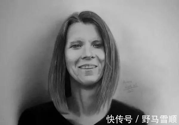 维也纳$身残志坚:没有双手的他,画出令人惊叹的铅笔肖像