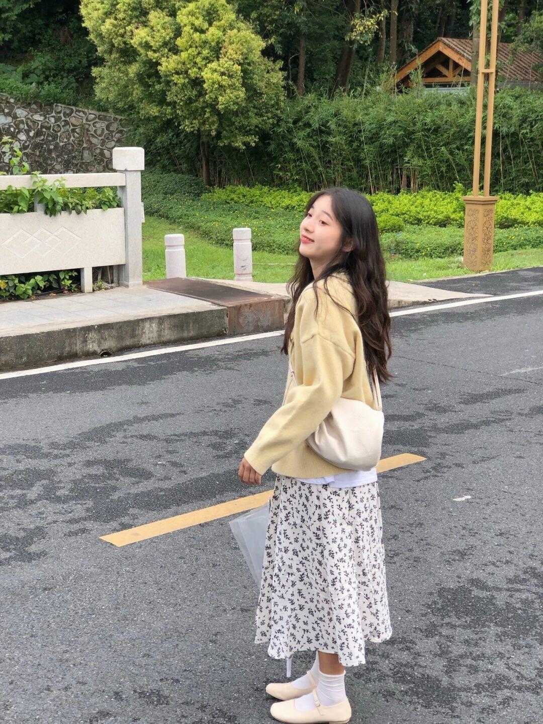 秋天|秋冬这样穿更有气质,展现另一面的完美,女生原来可以这么美