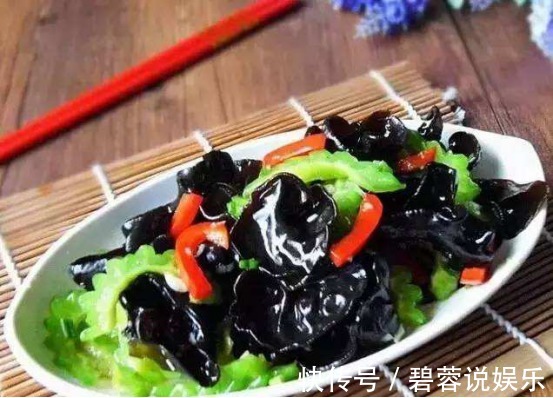 简单家常美食上桌足以,不油腻很好吃,解馋又开胃特别下饭