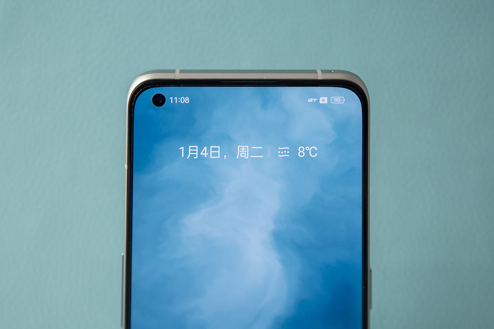 iphone|realme GT2 Pro首发评测：为年轻人打造的高端旗舰