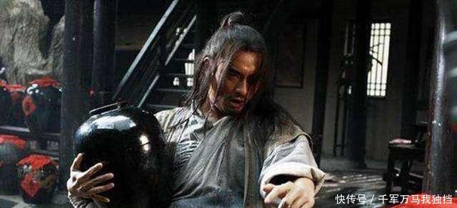 厉害|水浒传中最出名的两位,武松和卢俊义,到底谁的武功更厉害!