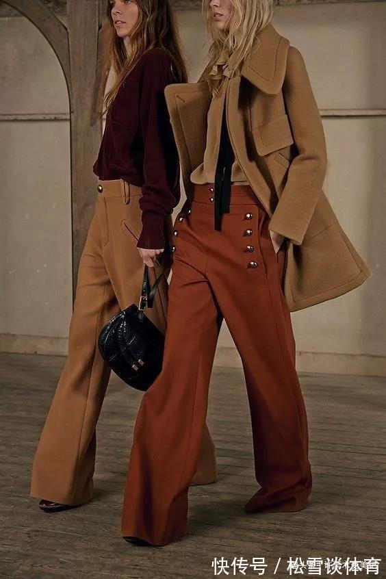 红+ 秋冬季,毛衣就买这4个“显白色”,高级不说还减龄,黄皮也能穿