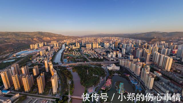 房价|终于降了!西宁房价5年来首降,是真拐点来了,还是只是虚晃一枪