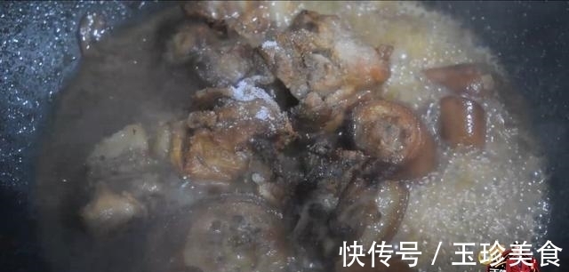 红烧猪尾最好吃的做法，简单美味又下饭，看看你喜欢吃不？