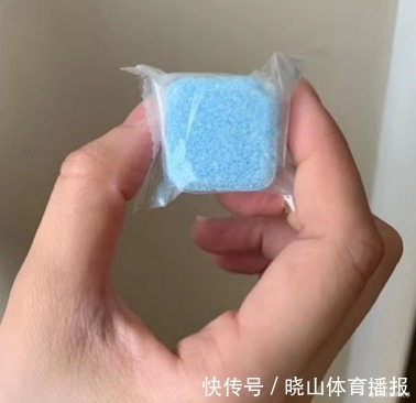 马桶脏了别费力刷,学会小妙招污垢清除一点都不费劲,轻松做懒人