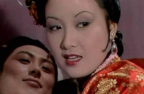 贾琏|王熙凤为何说贾琏爱上了鸳鸯你看看贾琏为鸳鸯做了啥事