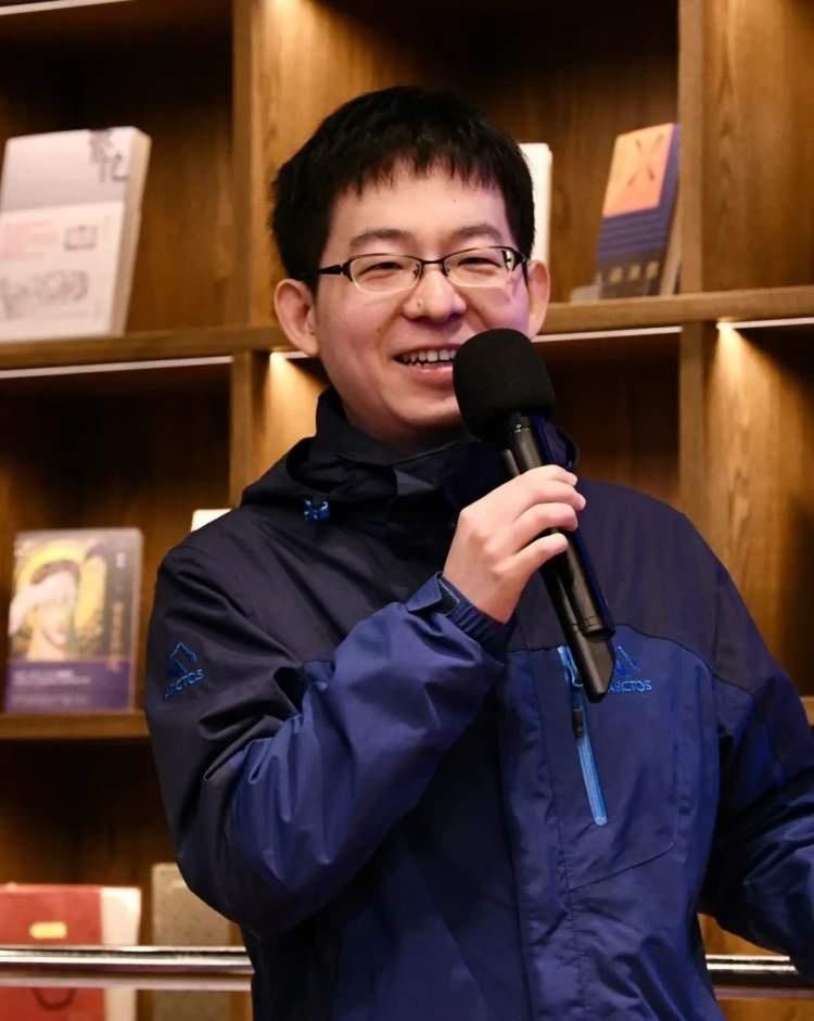  基因|传承红色基因，争做时代新人！第七届“新闻晨报杯”实践征文活动喊你报名啦！