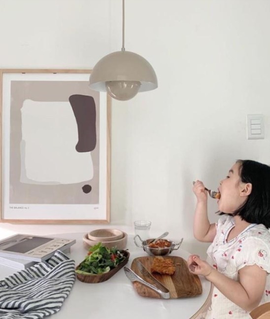 布置|韩国超有爱三口之家,三餐四季,有诗和远方,幸福生活充满仪式感