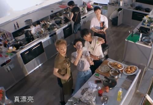 寧靜|黃曉明分不清餃子和包子？與周也爭論不休，丁真一句話讓兩人汗顏