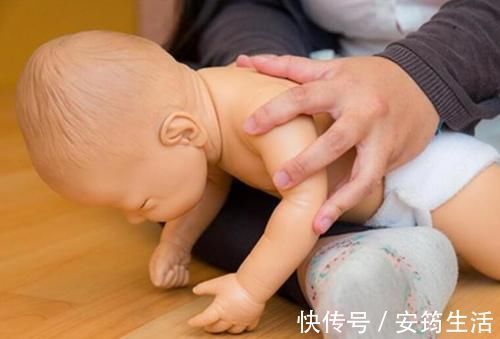 里程碑|爬行是走路的基础,是大动作发育的里程碑,宝宝可别错过了