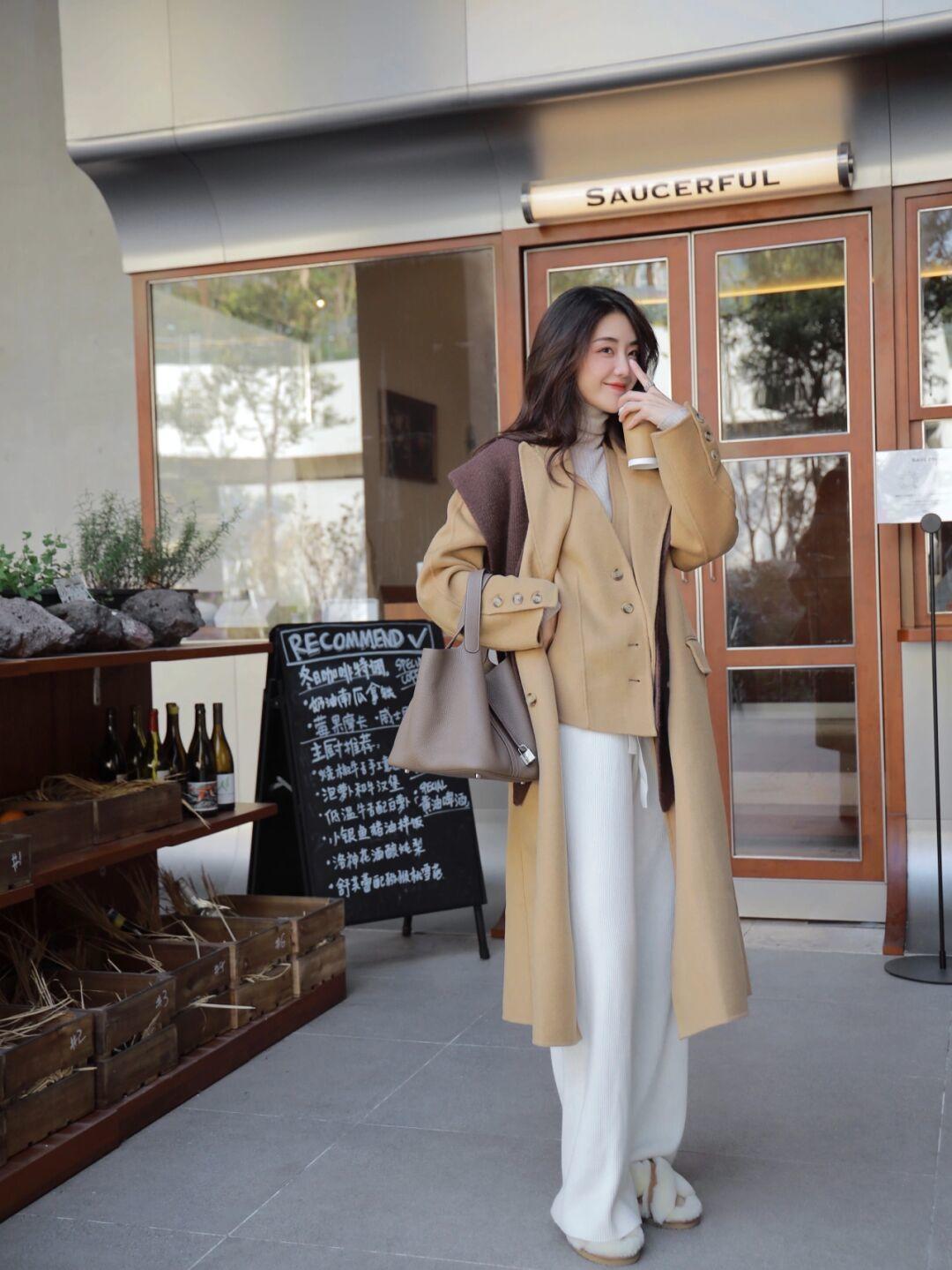 穿搭|冬季搭配单品“买精不买多”,衣橱里要备“大衣”,舒适又时髦