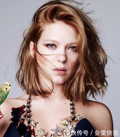 刘海儿 女人过了40就放弃“黑长直”吧!换上这4种发型,从阿姨变回姐姐