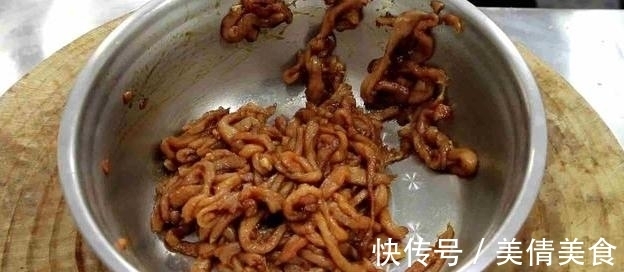 降低|京酱肉丝正确吃法？不用猪肉，降低成本，好吃到让你舔手指