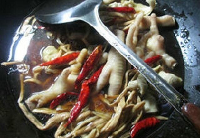 失眠|它被誉为“失眠克星”，三天两头吃，晚上睡得快，黑眼圈慢慢消失