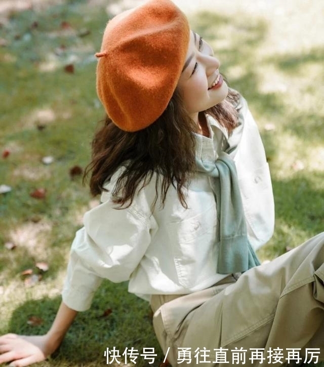 女性|时尚博主的4套早秋穿搭,优雅质感还随性,小个子穿出大气场