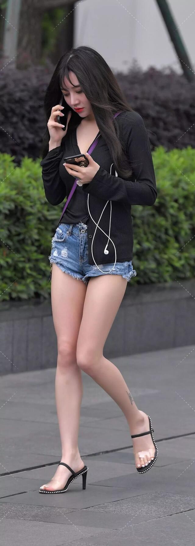 小姐姐|街拍丨高跟鞋搭配出街