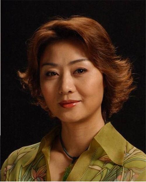 戏剧|京剧第一美人李胜素,法国人赞她为“天使”,一颦一笑皆是风情