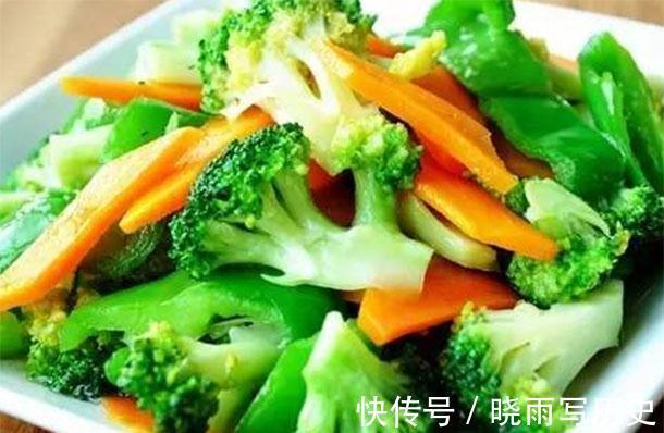 减肥|天气越来越冷孩子停止减肥身体虚弱,多吃西兰花,瘦身美容养颜