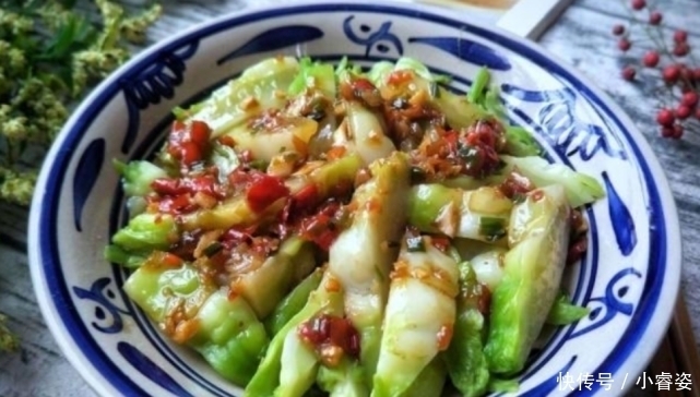 冬天吃这菜,清肝脏又补钙,关键是便宜,才几块钱一斤