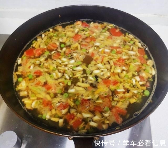 烩面片,爽滑可口,美味好吃!