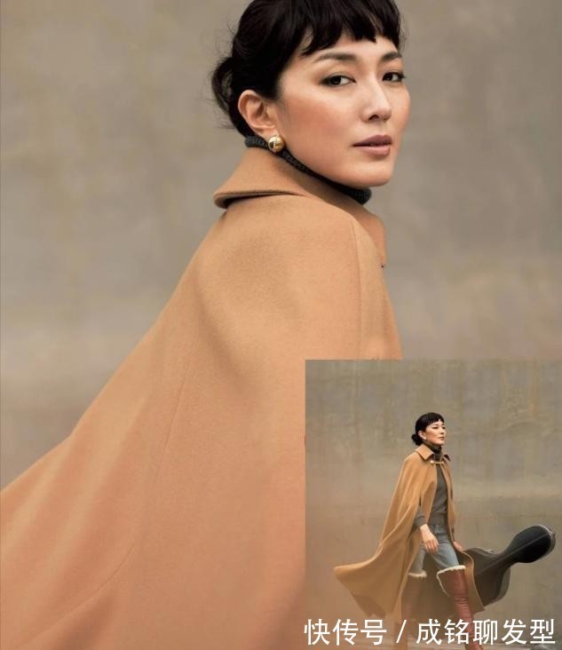 黑色大衣|黑色大衣已经“失宠”!今冬流行穿驼色大衣,适合四五十岁的女人