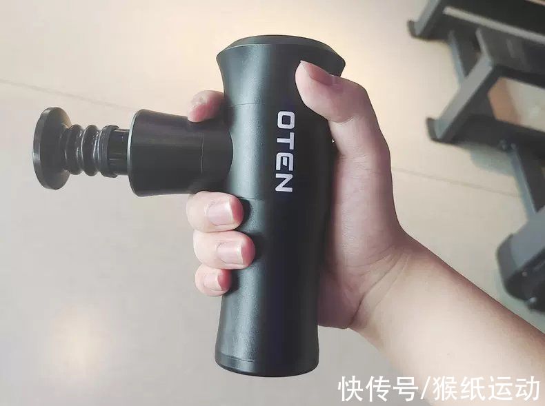 电源处|好多肌肉大哥都在用的筋膜枪,这力度我真的爱了