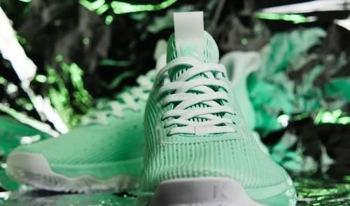 实战 罕见没有被贩子炒上天的国产实战!为何它200多就能入手?