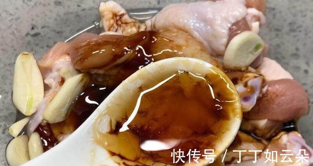 调味料|自己在家制作这个小吃,健康无油,好吃到舔手指!