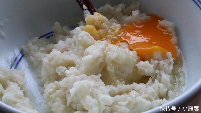 山药不炖汤不炒菜,新做法比肉还好吃,上桌孩子抢着吃,特受欢迎