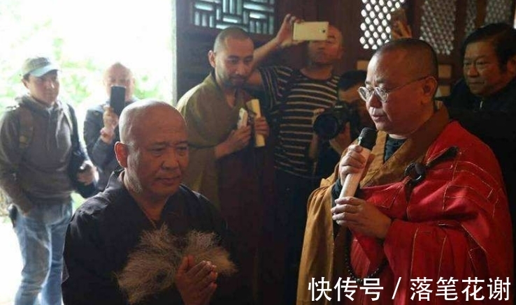 非洲@2011年,53岁画家杨彦娶了非洲学生,老来得子后,却突然选择出家