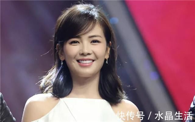 凯拉奈特莉|你是什么脸型,就剪什么发型!剪错:显老、装嫩、成“胖头鱼”