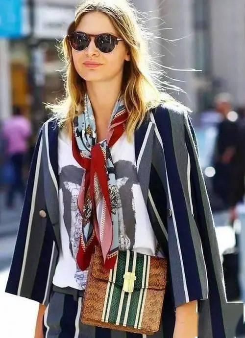 围巾围得好,大衣的潮范儿都可以提升一个level。