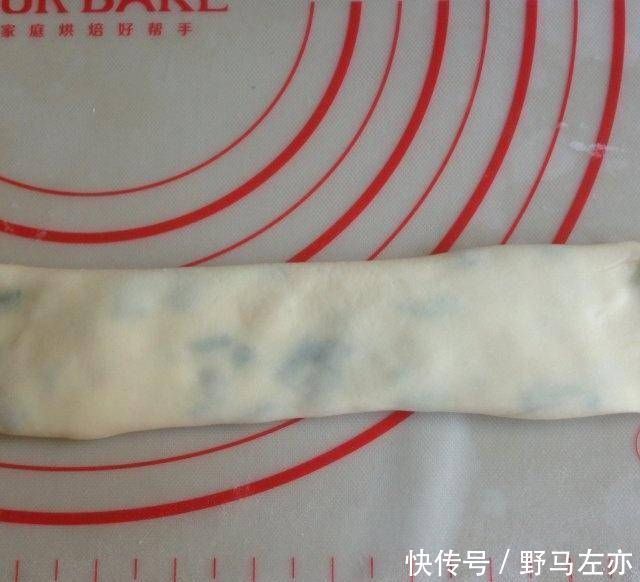 葱油酥|一步一步地,厨房可以做一个如此美味的烤饼