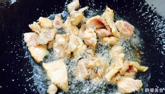 无论炒什么肉,“两样”东西不能缺,炒出来的肉比饭店还细嫩!