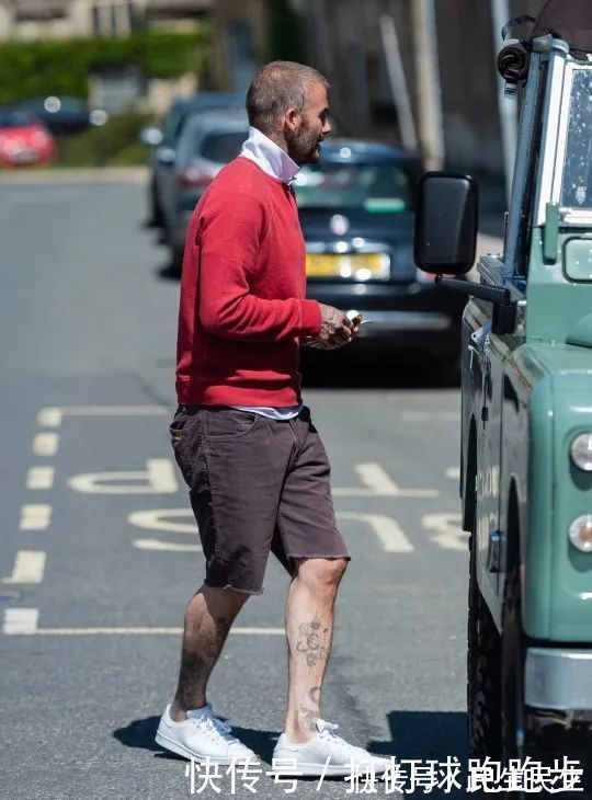 男士|45岁贝克汉姆也开始脱发了看来男士发量稀少,最好不要剪短发
