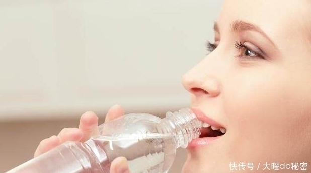 不吃早餐|吃饭时不要有这4个习惯,可能会成为你减肥的“障碍”,尤其第2